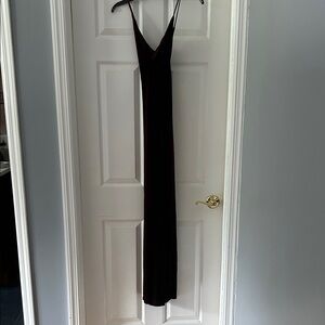 Elegant Velvet Burgundy Maxi Dress